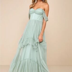 NWT Lulus maxi dress